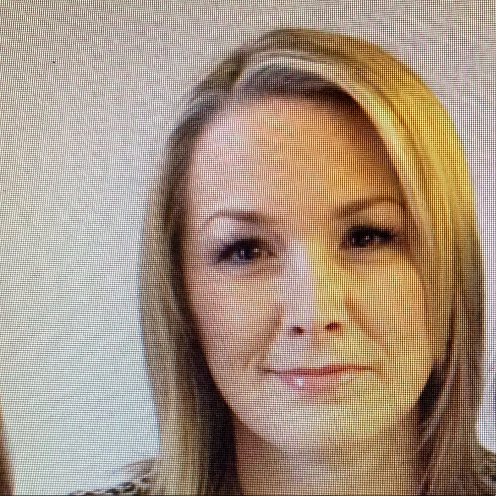 Meet your Posher, Alecia